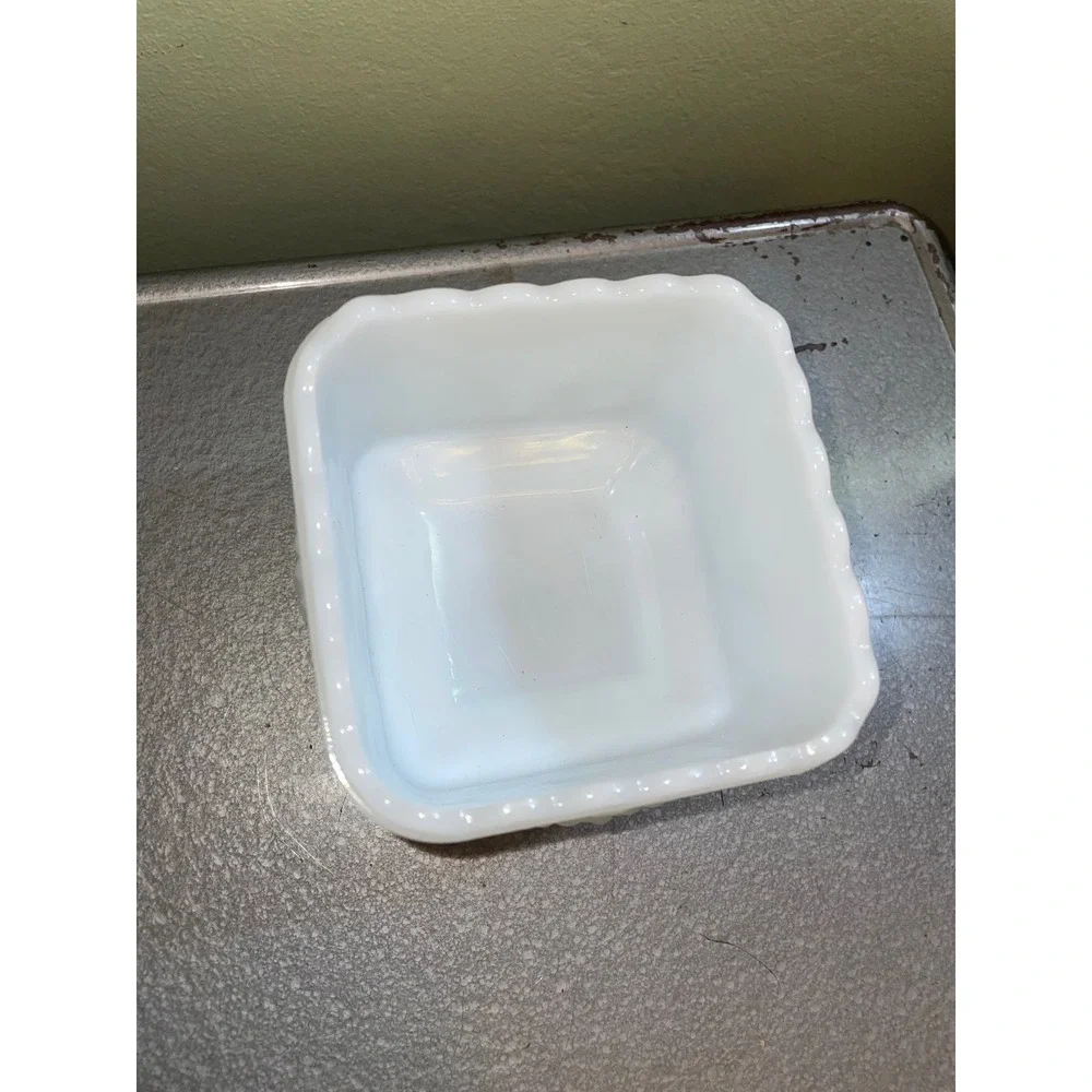Vintage White Milk Glass Grape Harvest Scalloped Square Planter Trinket Dish
